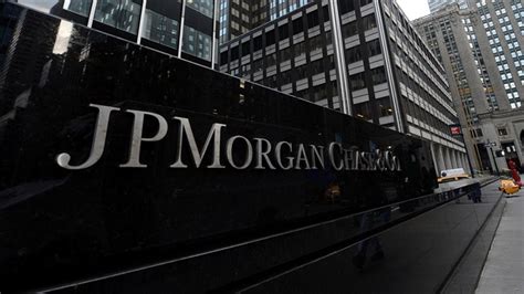 J­P­M­o­r­g­a­n­,­ ­y­a­t­ı­r­ı­m­c­ı­l­a­r­ı­ ­u­y­a­r­d­ı­